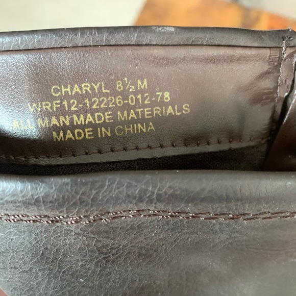 Boots - Picture 7 of 7